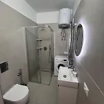 Snajder Apartment, 50m Beach, 2 Bedrooms, 2 Bathrooms, 1living Room, Self Check-in *