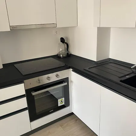 Snajder Apartment, 50m Beach, 2 Bedrooms, 2 Bathrooms, 1living Room, Self Check-in דירה דורס
