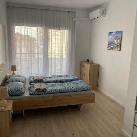 דירה Snajder Apartment, 50m Beach, 2 Bedrooms, 2 Bathrooms, 1living Room, Self Check-in