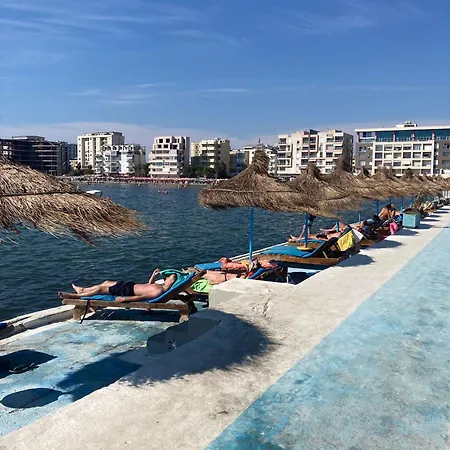 דירה Snajder Apartment, 50m Beach, 2 Bedrooms, 2 Bathrooms, 1living Room, Self Check-in