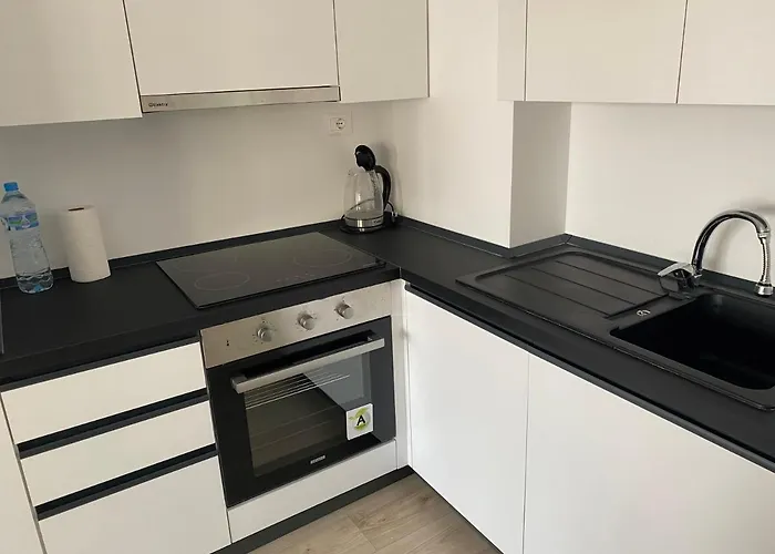 Snajder Apartment, 50m Beach, 2 Bedrooms, 2 Bathrooms, 1living Room, Self Check-in Apartamento Durrës