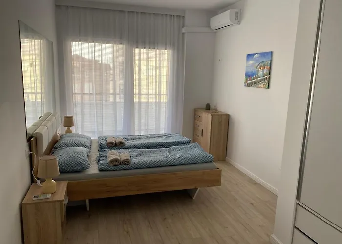 Apartamento Snajder Apartment, 50m Beach, 2 Bedrooms, 2 Bathrooms, 1living Room, Self Check-in