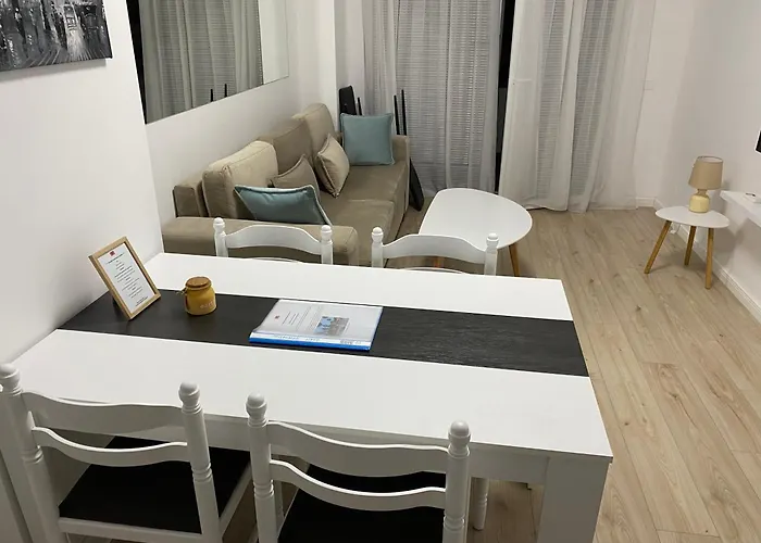 Apartamento Snajder Apartment, 50m Beach, 2 Bedrooms, 2 Bathrooms, 1living Room, Self Check-in