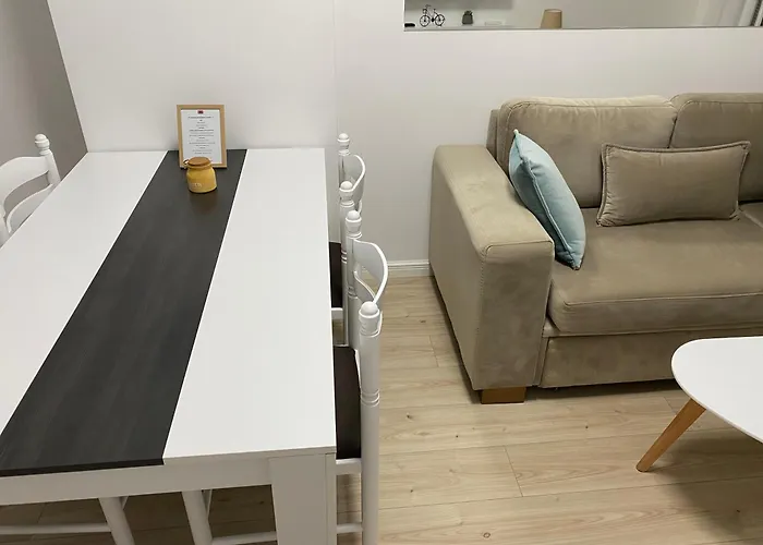 Snajder Apartment, 50m Beach, 2 Bedrooms, 2 Bathrooms, 1living Room, Self Check-in Apartamento Durrës